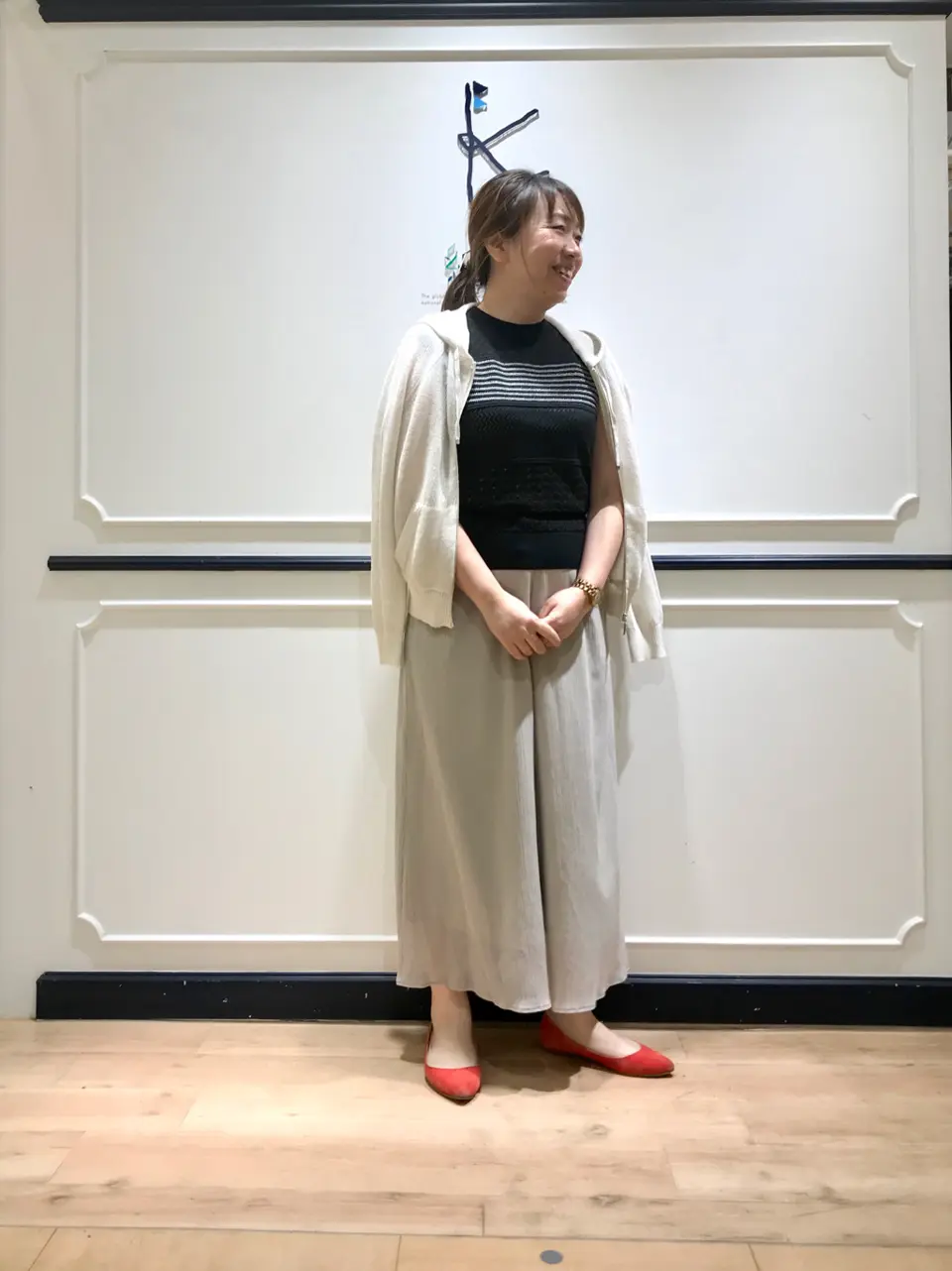 組曲 中山 コーディネート画像