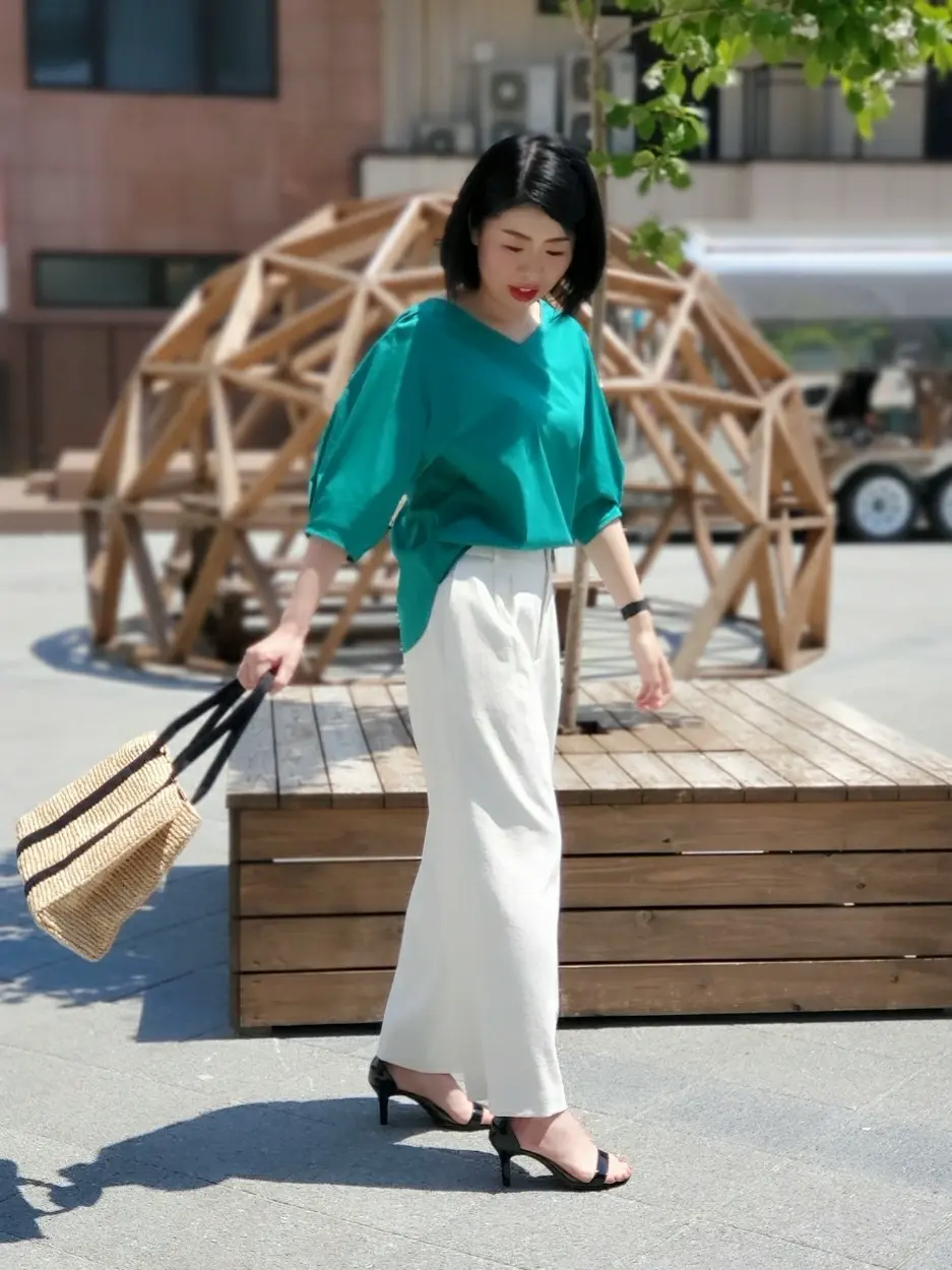 組曲 上部 コーディネート画像