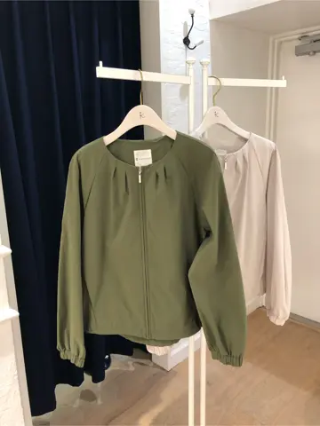 組曲 井上 コーディネート画像