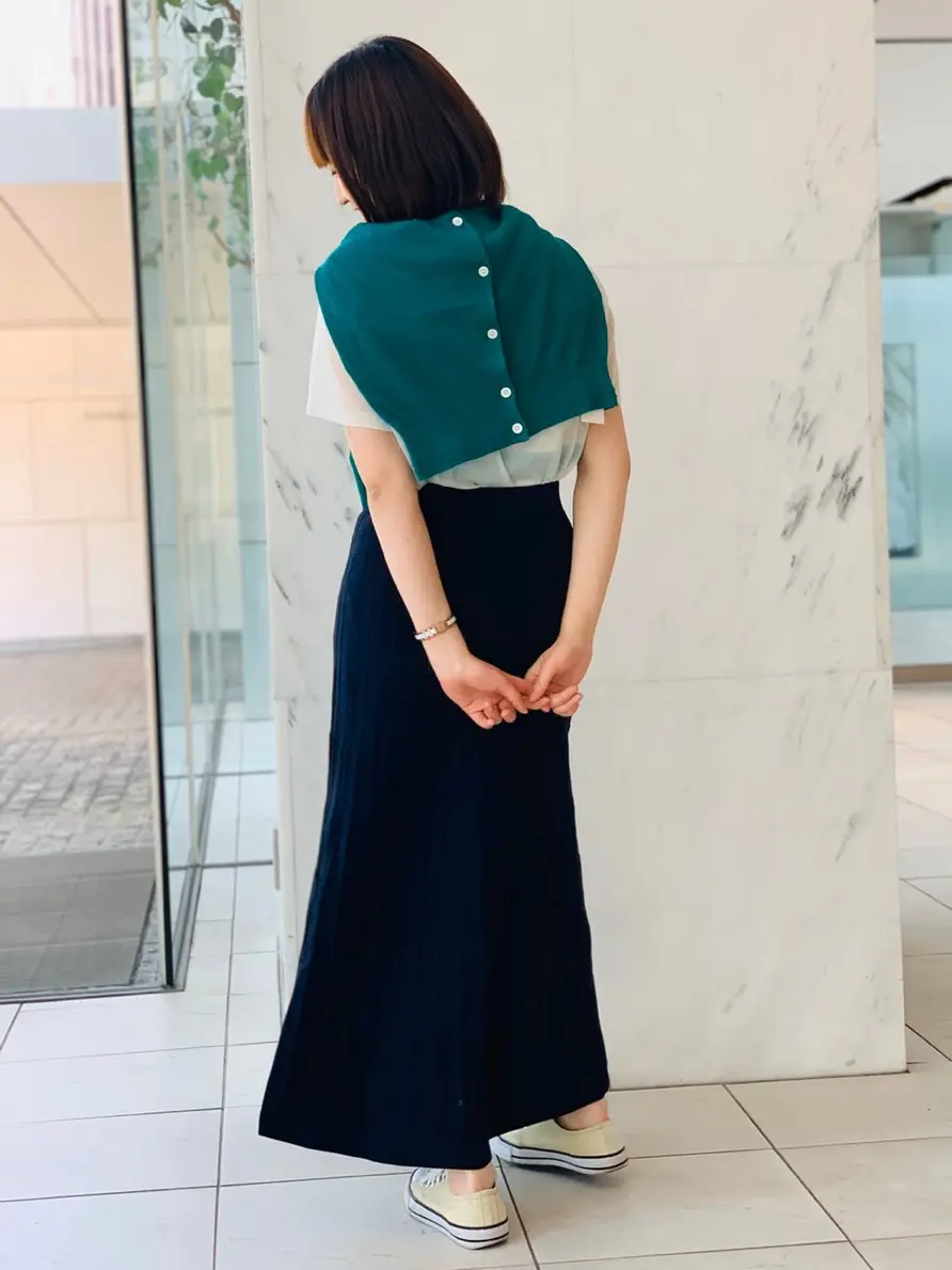 組曲 スタッフ コーディネート画像