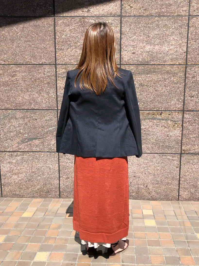 組曲 井上 コーディネート画像