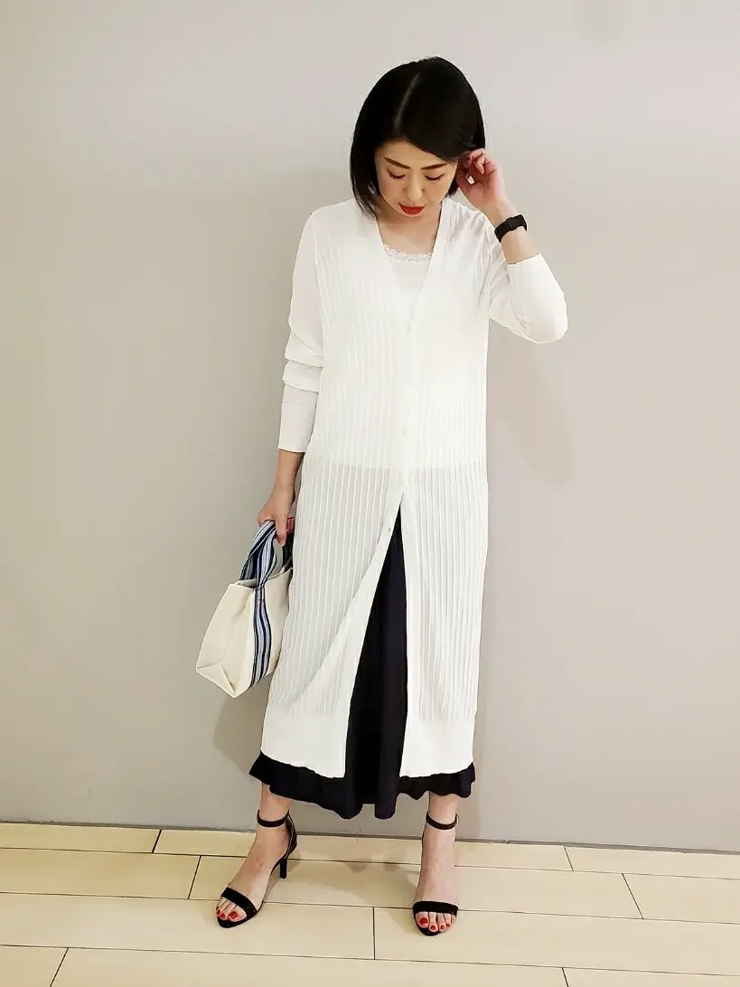  上部 コーディネート画像