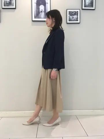 組曲 スタッフ コーディネート画像