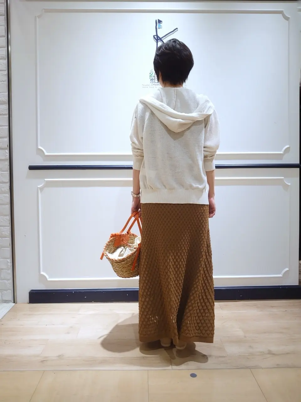 組曲 井上 コーディネート画像