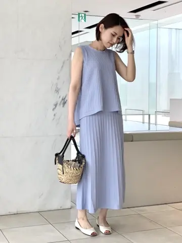 組曲 岩田 コーディネート画像