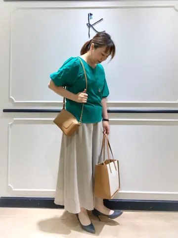 組曲 中山 コーディネート画像