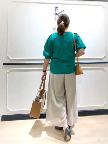 組曲 中山 コーディネート画像