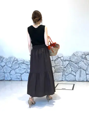 組曲 スタッフ コーディネート画像