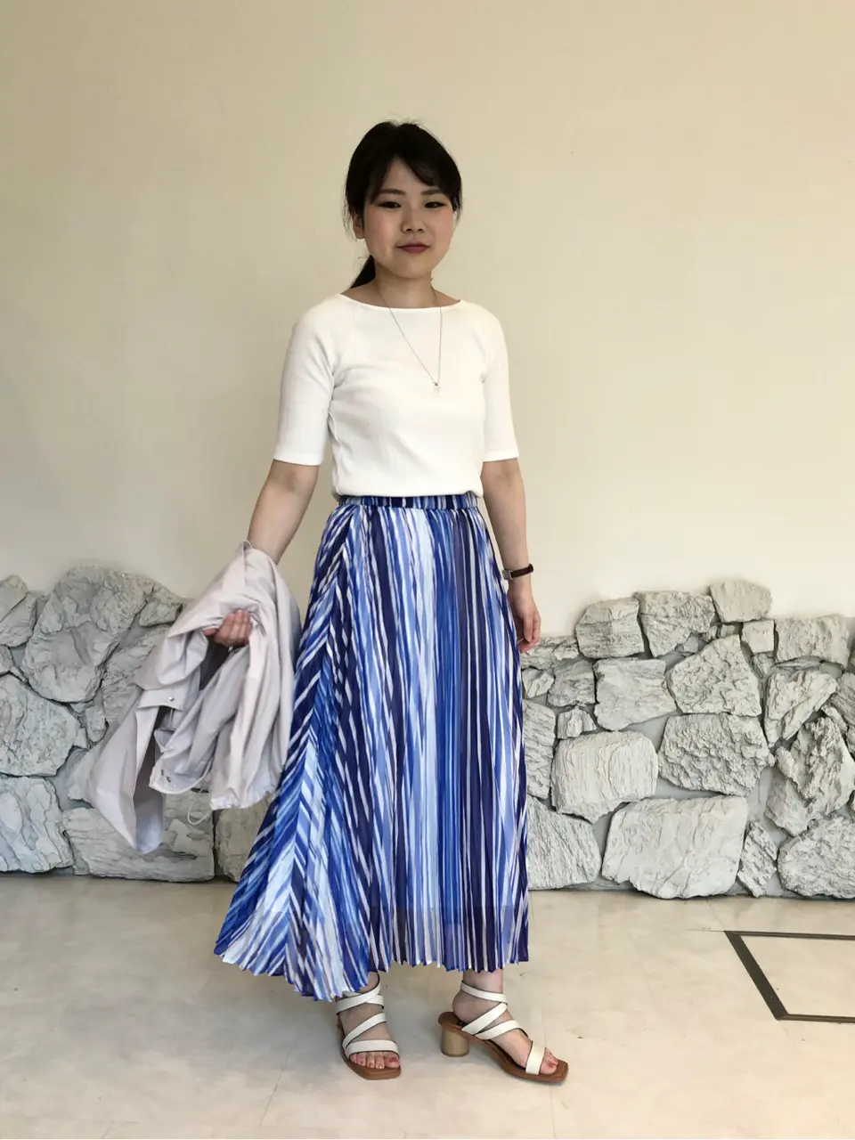 組曲 茂木 コーディネート画像