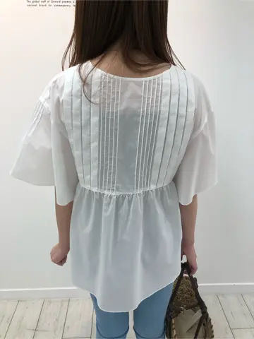 組曲 AI コーディネート画像