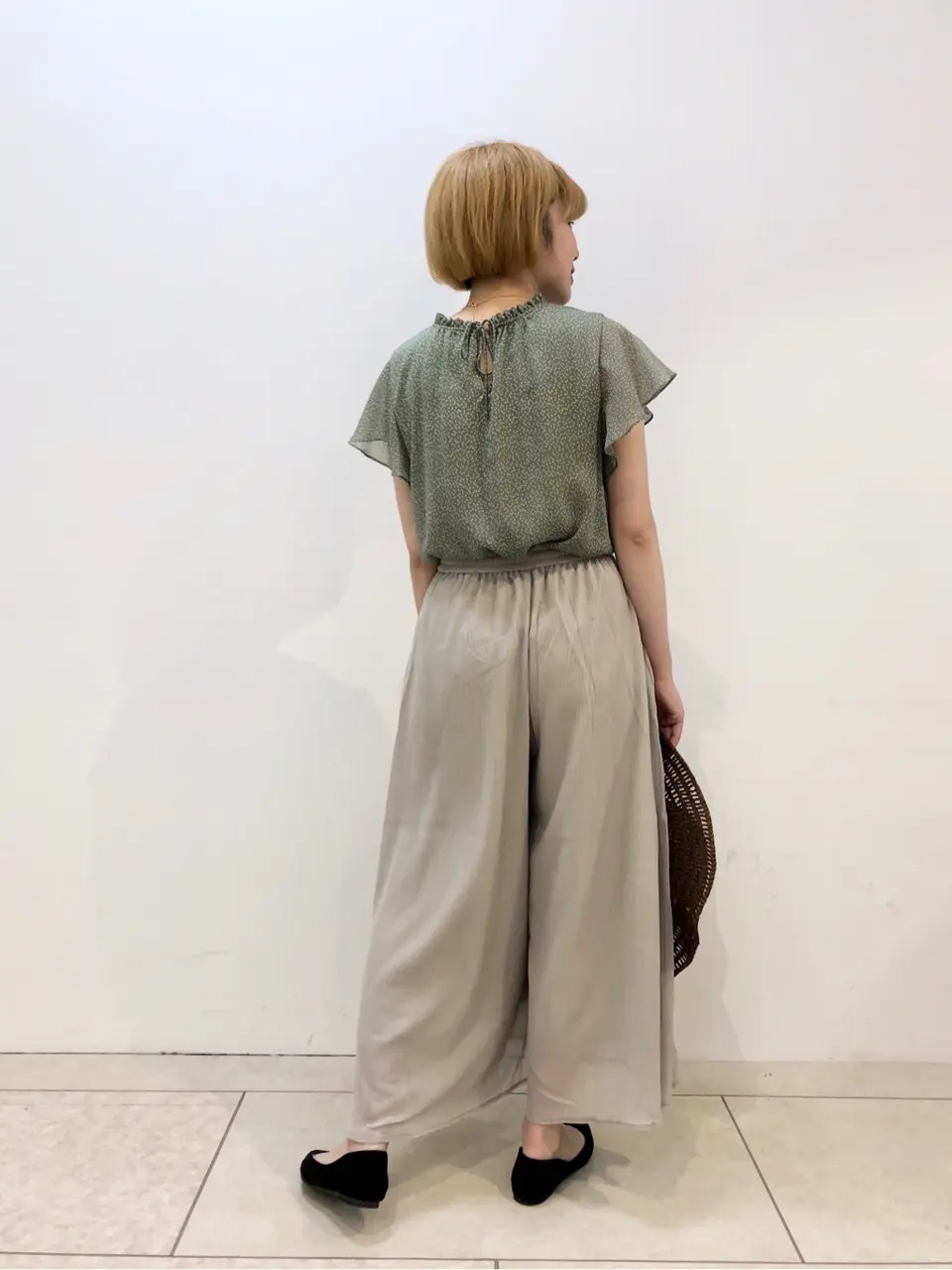 組曲 松田 コーディネート画像