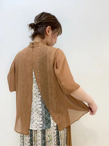 組曲 石井 コーディネート画像