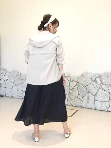 組曲 宮本 コーディネート画像