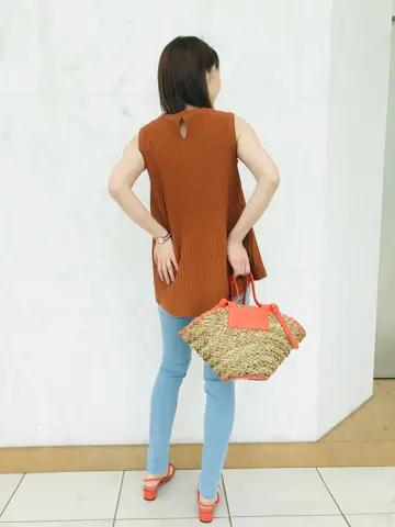 組曲 スタッフ コーディネート画像