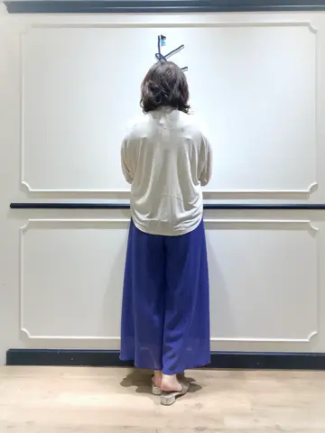 組曲 中山 コーディネート画像