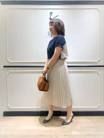 組曲 中山 コーディネート画像