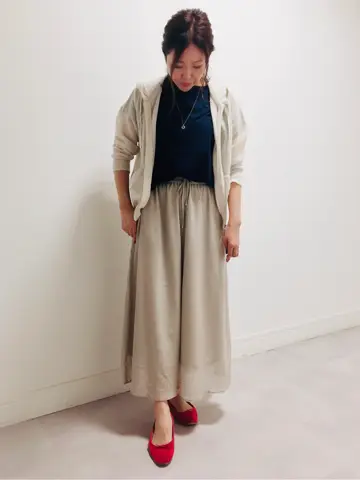 組曲 スタッフ コーディネート画像