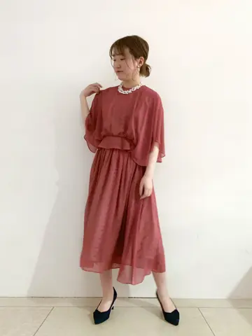 組曲 石井 コーディネート画像