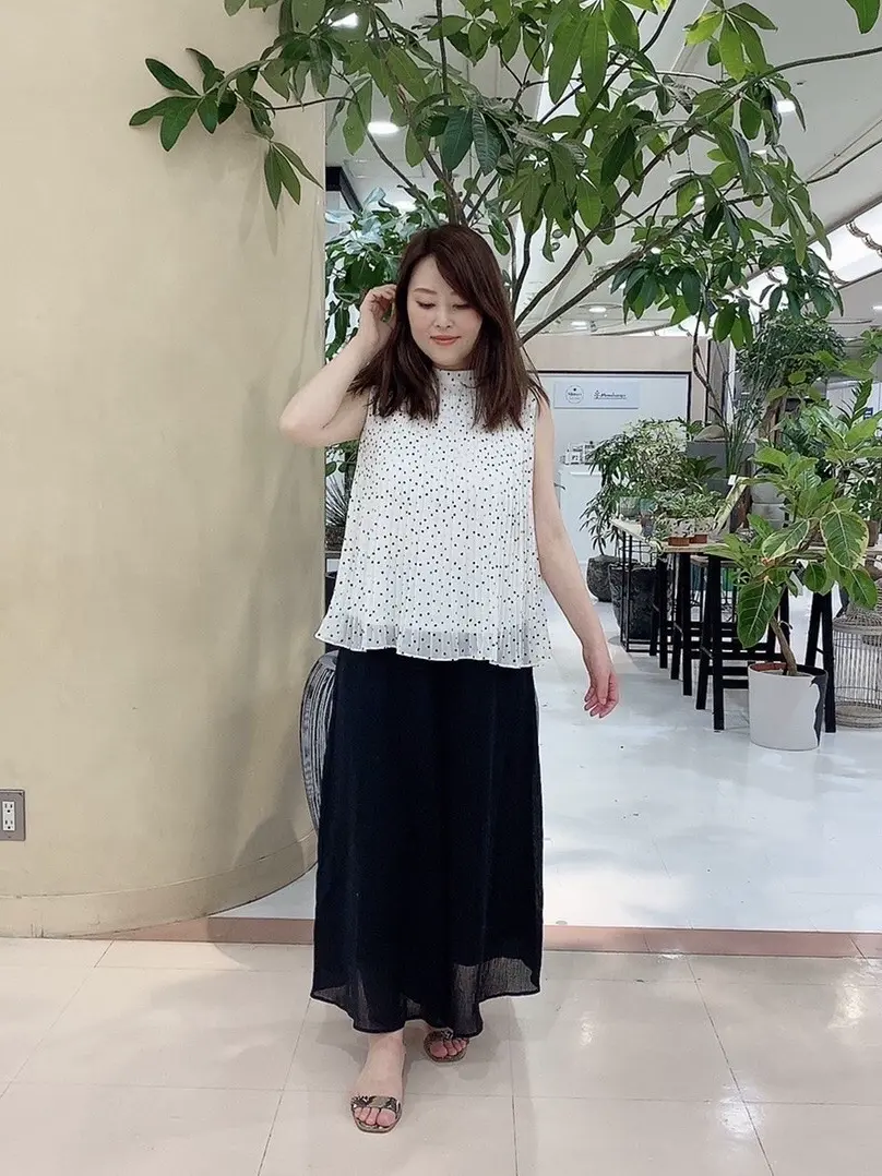  酒井 コーディネート画像