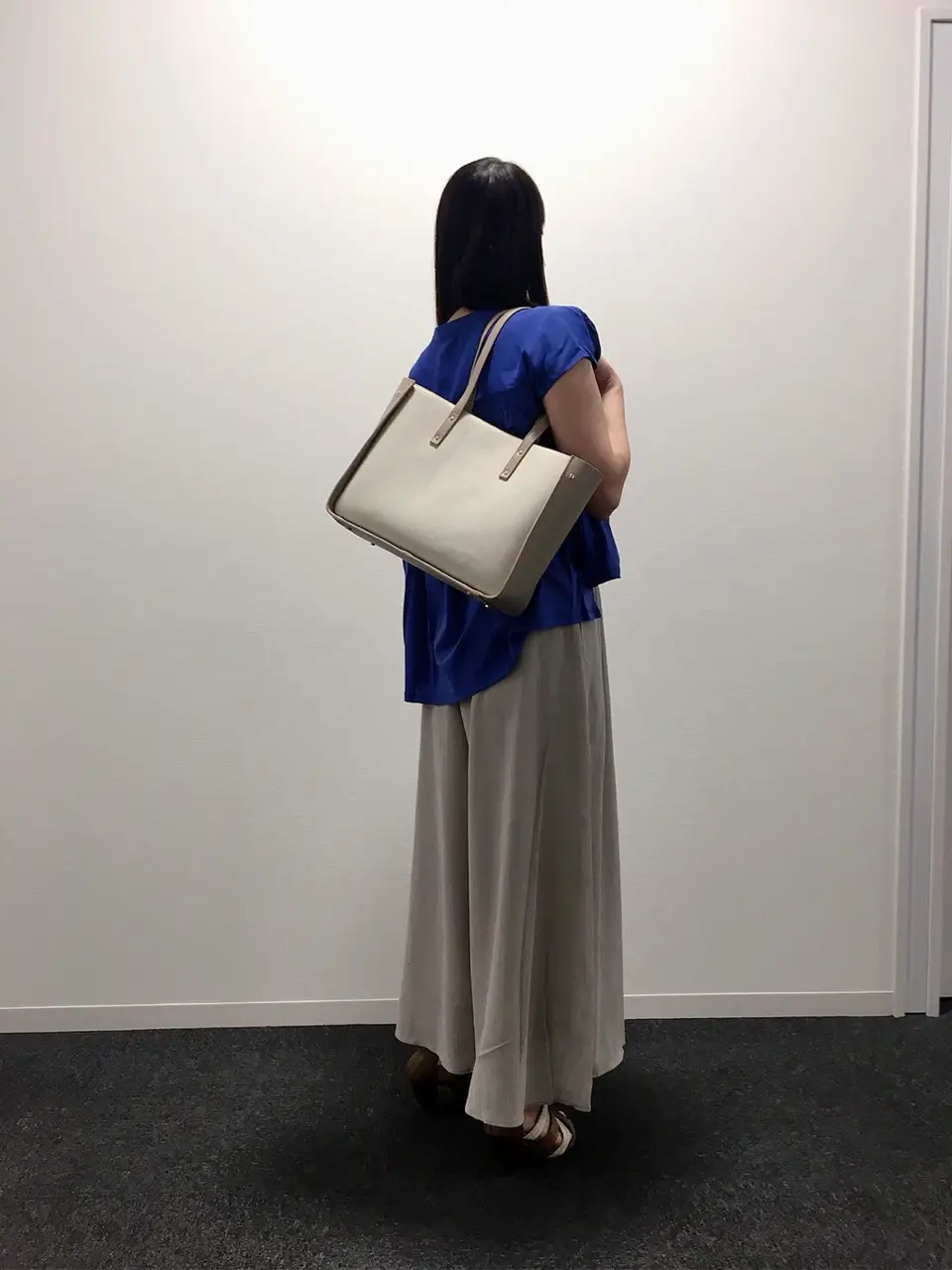 組曲 飯野 コーディネート画像