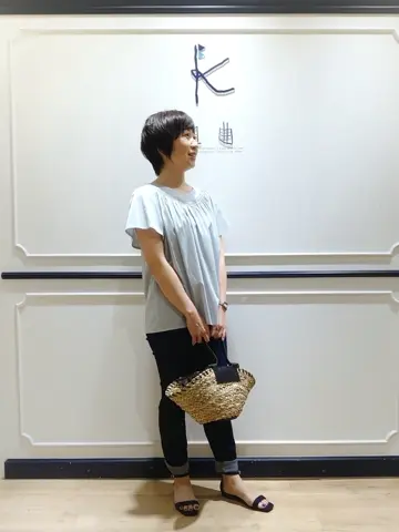 組曲 井上 コーディネート画像