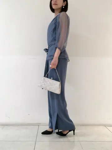 組曲 岩田 コーディネート画像