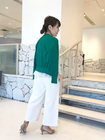 組曲 宮本 コーディネート画像