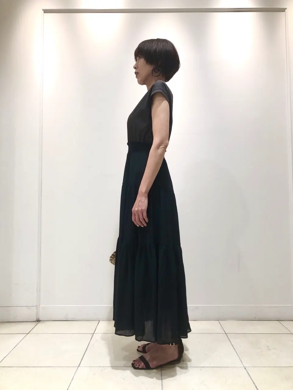 組曲 冨樫 コーディネート画像