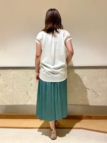 組曲 スタッフ コーディネート画像