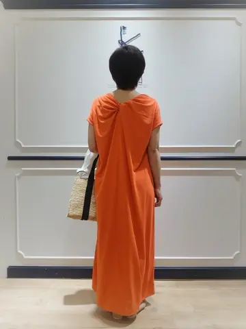 組曲 井上 コーディネート画像