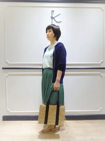 組曲 井上 コーディネート画像