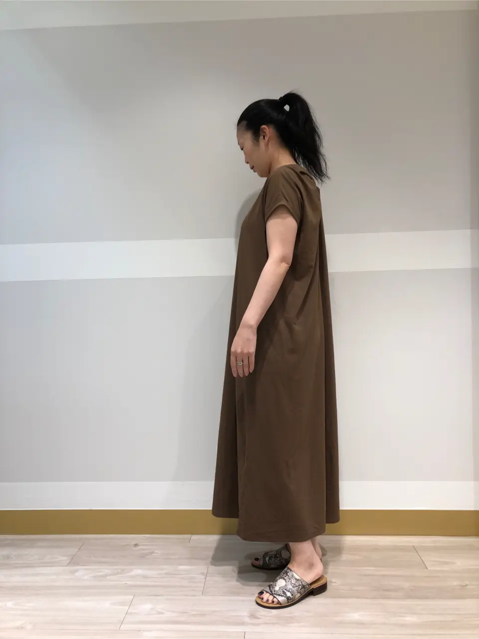 組曲 中野 コーディネート画像