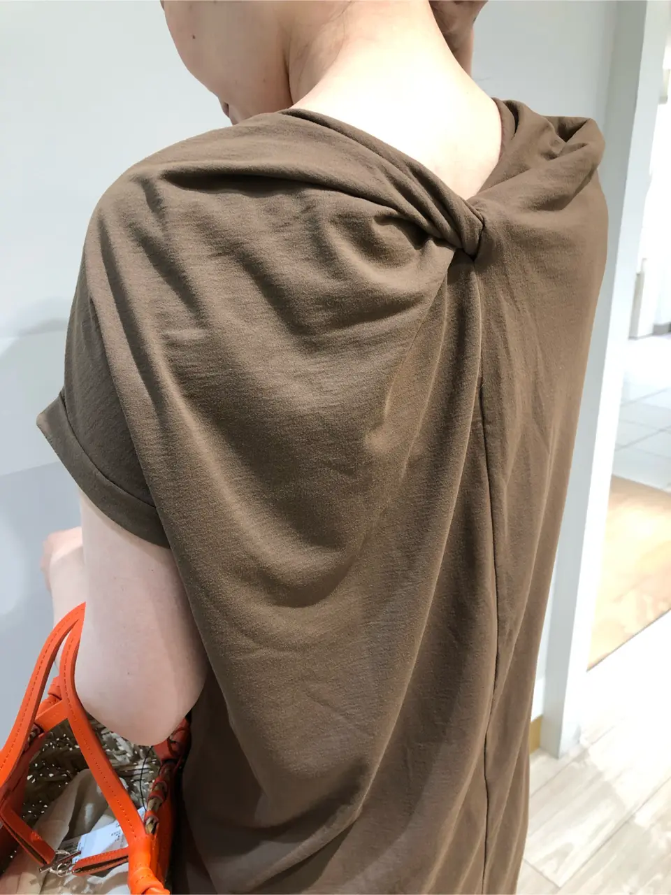 組曲 中野 コーディネート画像