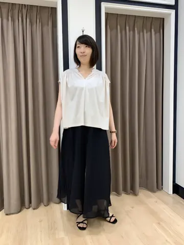 組曲 岡 コーディネート画像