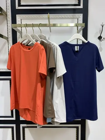 組曲 岡 コーディネート画像