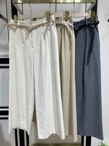 組曲 岡 コーディネート画像