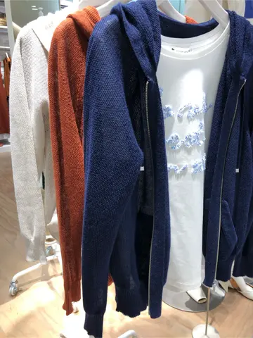 組曲 中野 コーディネート画像