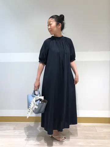 組曲 中野 コーディネート画像