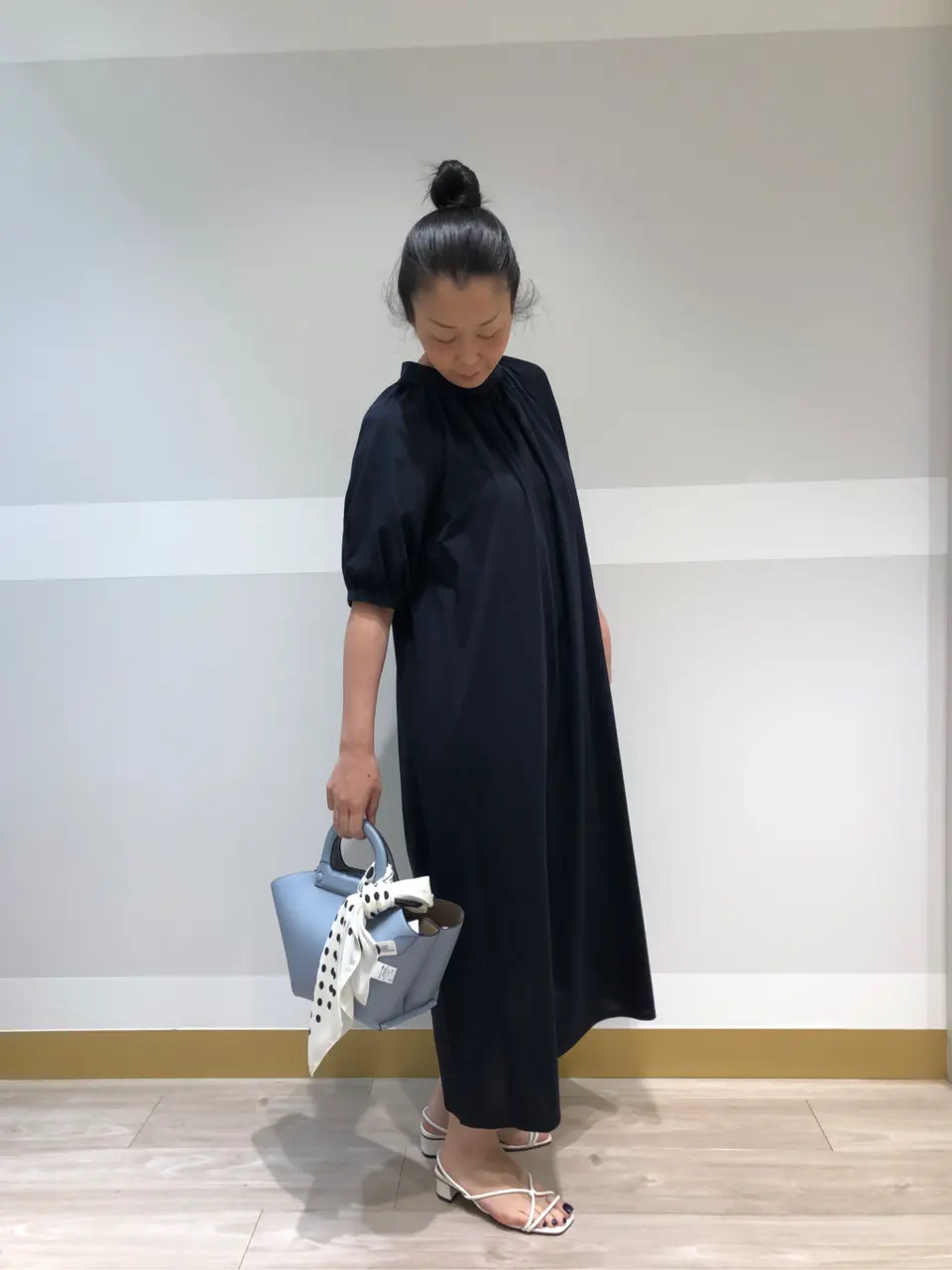 組曲 中野 コーディネート画像