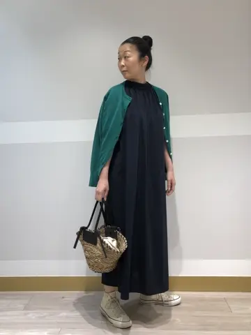 組曲 中野 コーディネート画像