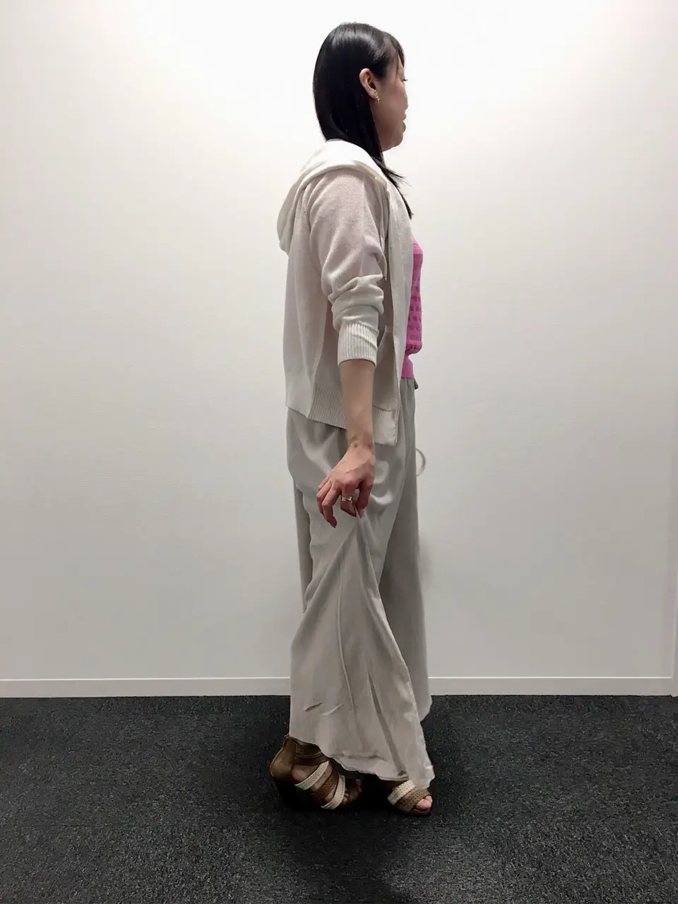 組曲 飯野 コーディネート画像