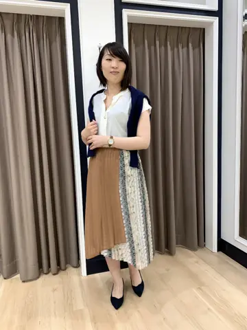 組曲 岡 コーディネート画像