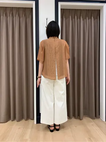 組曲 岡 コーディネート画像