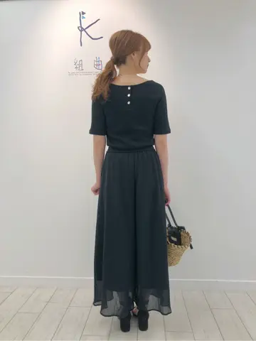 組曲 AI コーディネート画像