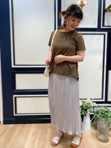 組曲 鈴木 コーディネート画像