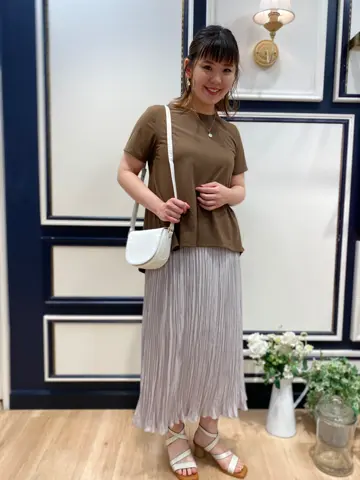 組曲 鈴木 コーディネート画像