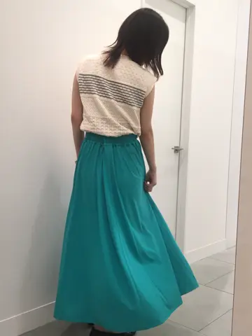 組曲 スタッフ コーディネート画像