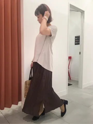 組曲 小林 コーディネート画像