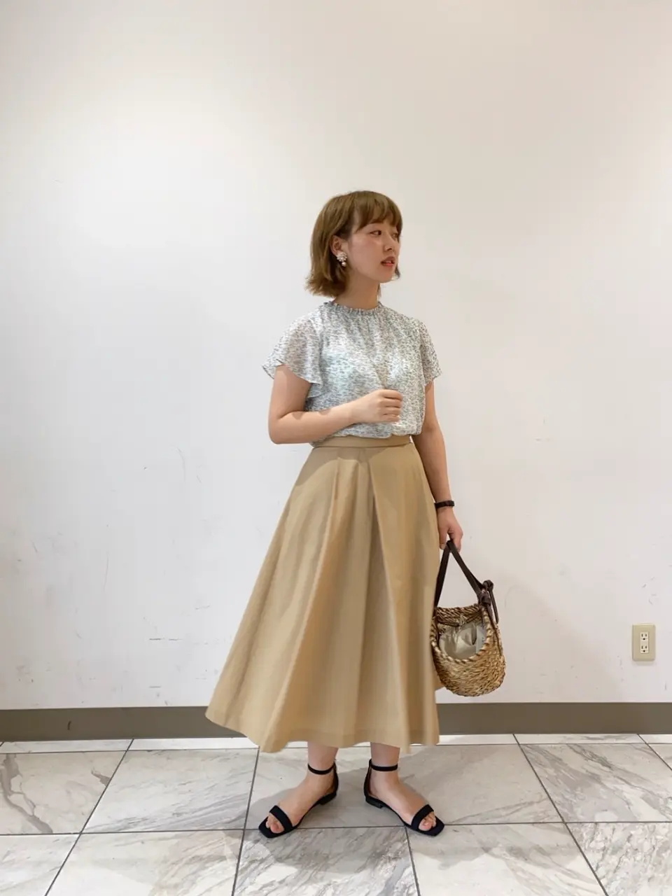 組曲 田中 コーディネート画像