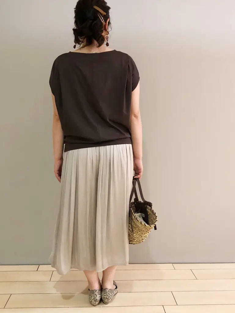 組曲 藤﨑 コーディネート画像